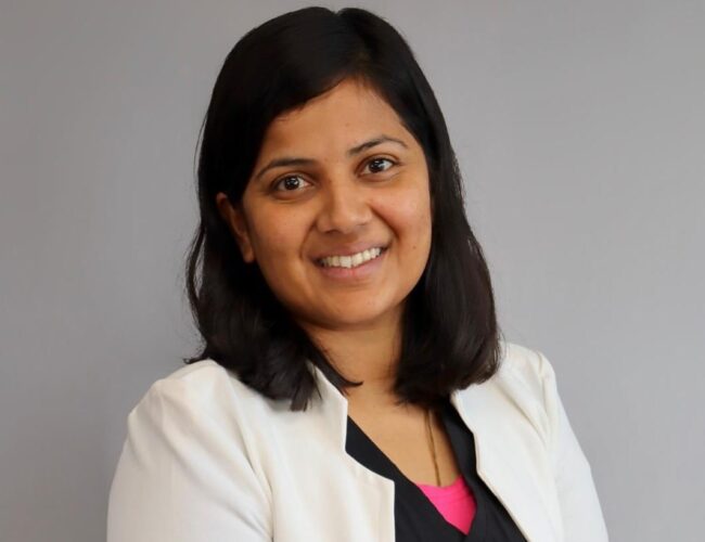 Da Antiguidade à Inteligência Artificial: Dra. Akanksha Baheti simboliza o futuro da odontologia moderna